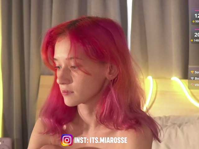 MiaRosee live cam preview