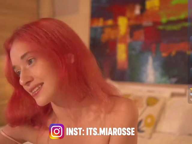 MiaRosee live cam on BongaCams