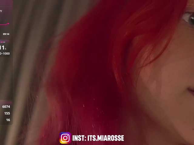 MiaRosee live cam on BongaCams