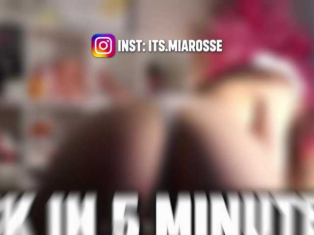 MiaRosee live cam on BongaCams