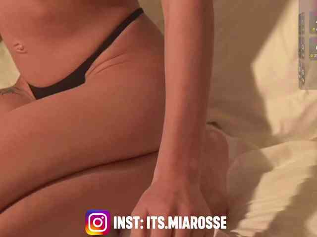MiaRosee webcam