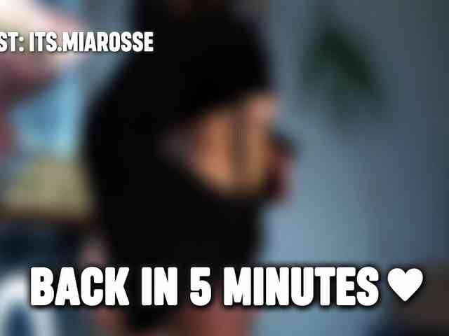 MiaRosee webcam