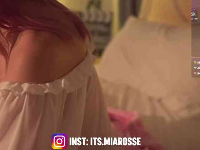 MiaRosee webcam