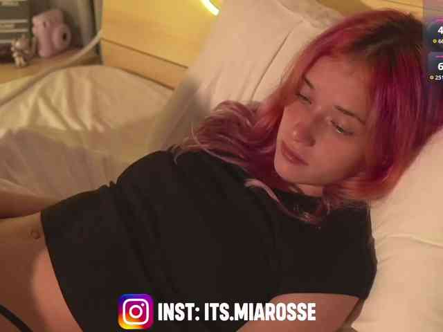 MiaRosee webcam