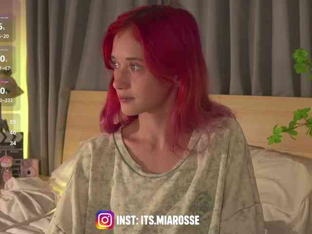 MiaRosee webcam