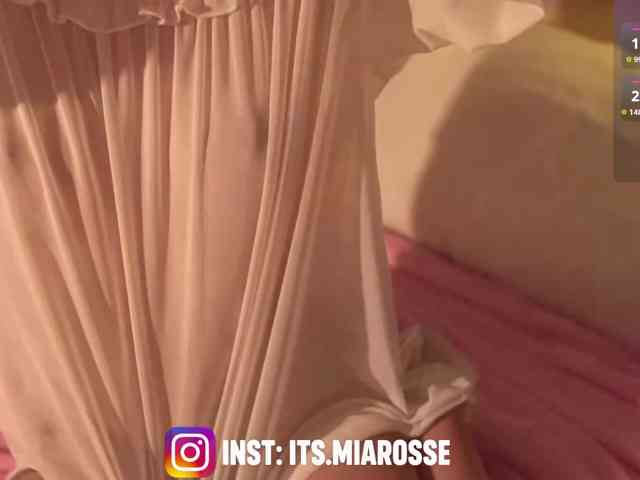 MiaRosee webcam