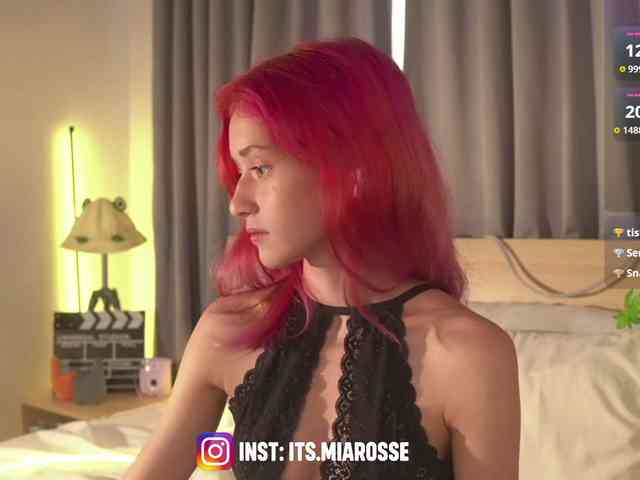 MiaRosee webcam