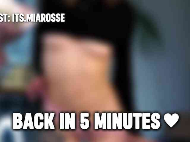 MiaRosee webcam