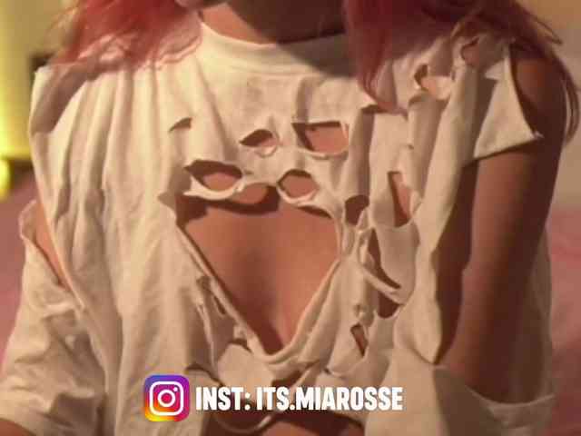 MiaRosee webcam