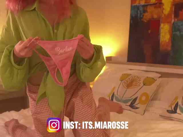 MiaRosee webcam