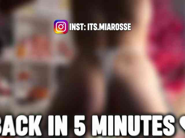 MiaRosee webcam