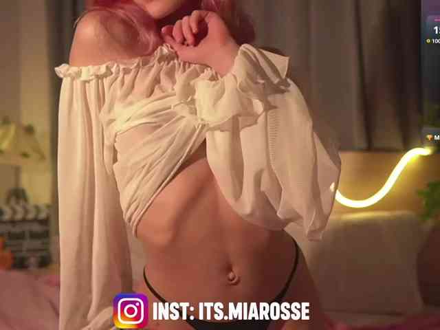 MiaRosee webcam