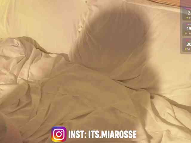 MiaRosee webcam