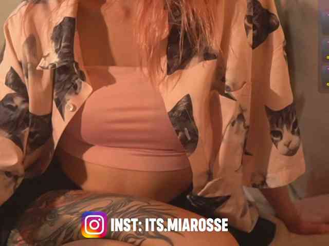 MiaRosee webcam