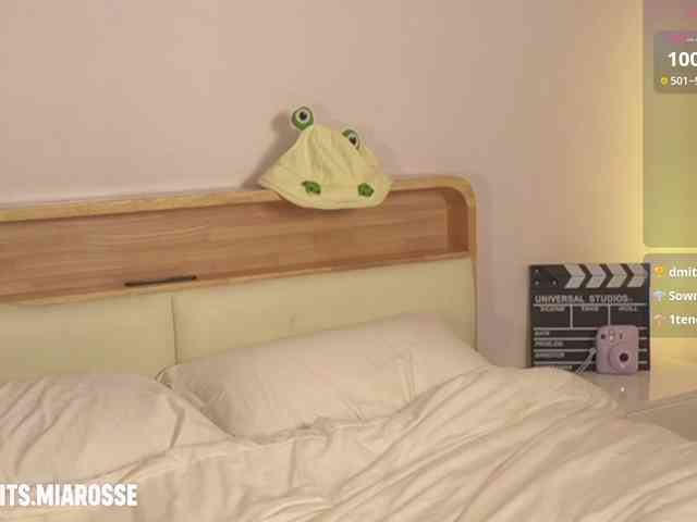 MiaRosee webcam