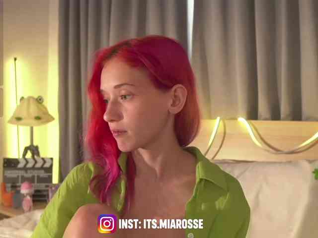 MiaRosee webcam