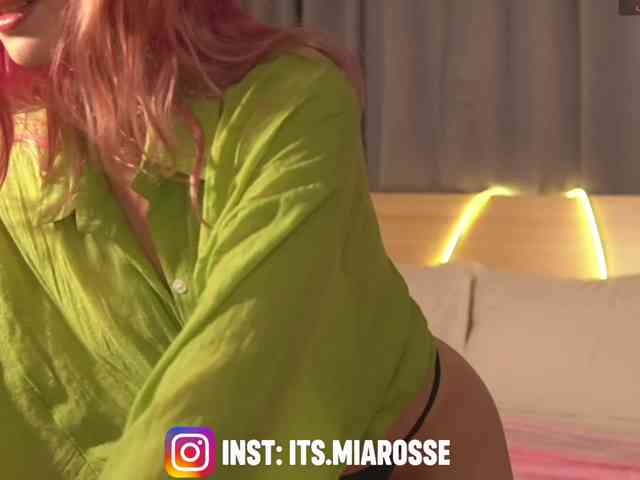 MiaRosee webcam