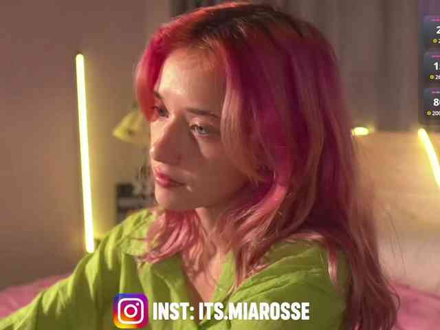 MiaRosee webcam