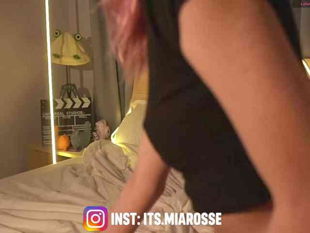 MiaRosee webcam