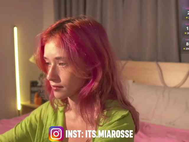 MiaRosee webcam