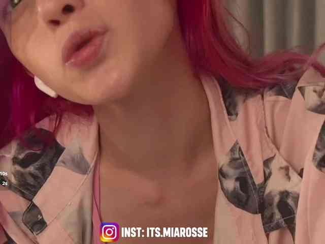 MiaRosee webcam