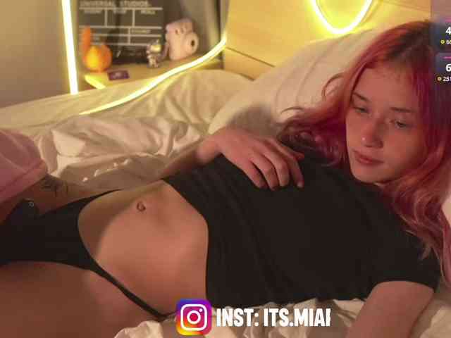 MiaRosee webcam