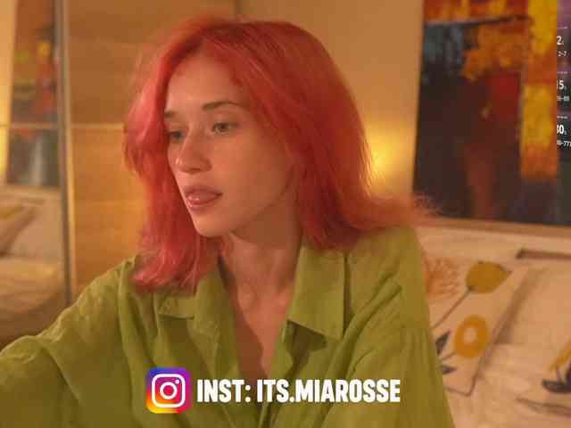 MiaRosee webcam