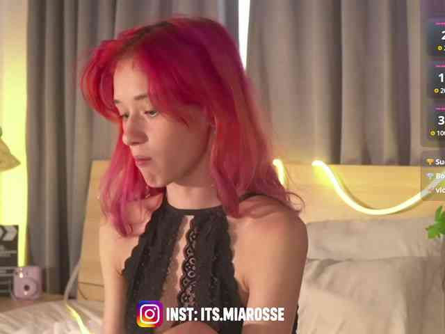 MiaRosee webcam