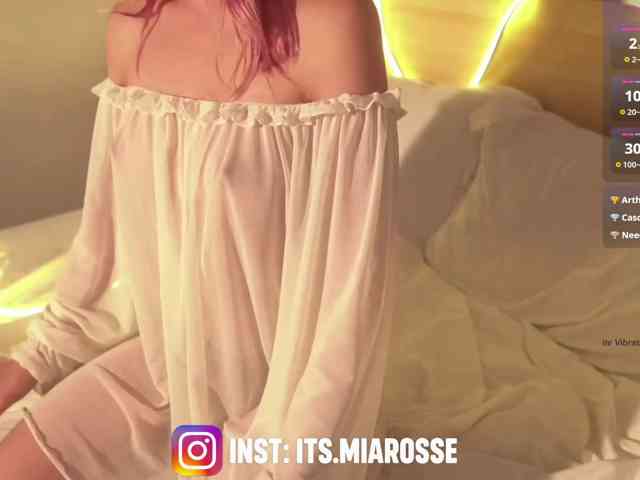 MiaRosee webcam