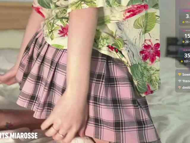 MiaRosee webcam
