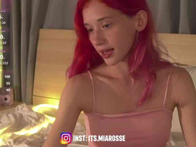 MiaRosee webcam