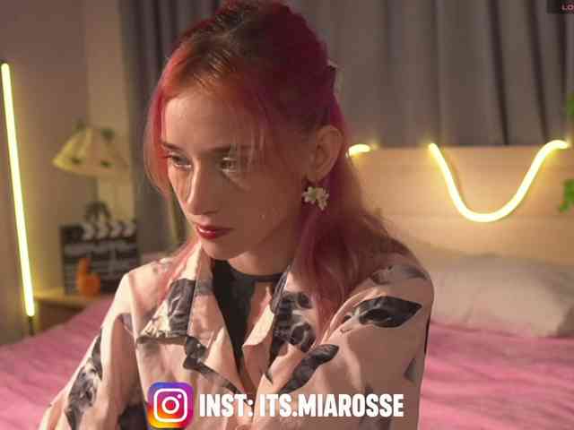 MiaRosee webcam