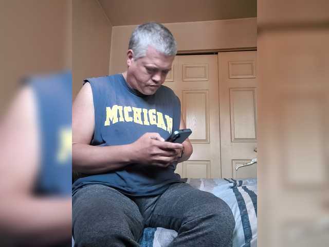 Bigcock76ab