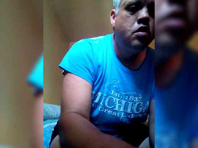 Bigcock76ab