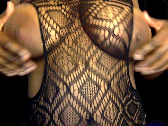 Amayaebony live cam on BongaCams