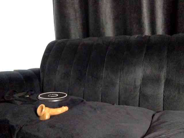 Amayaebony webcam