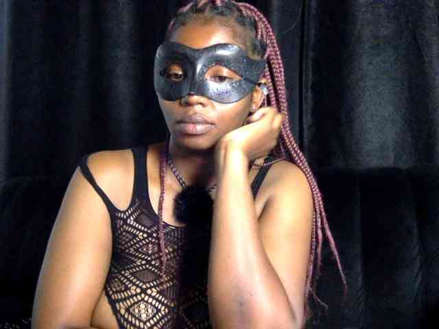 Amayaebony webcam