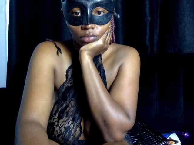 Amayaebony webcam