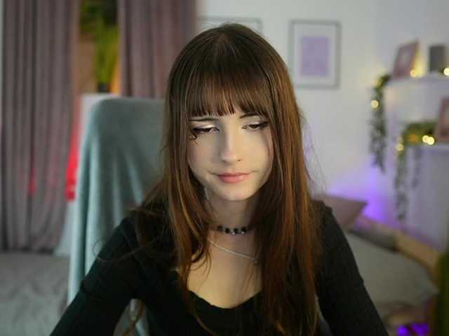 EllaYoung