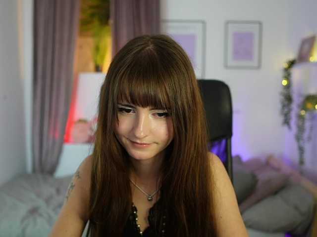 EllaYoung