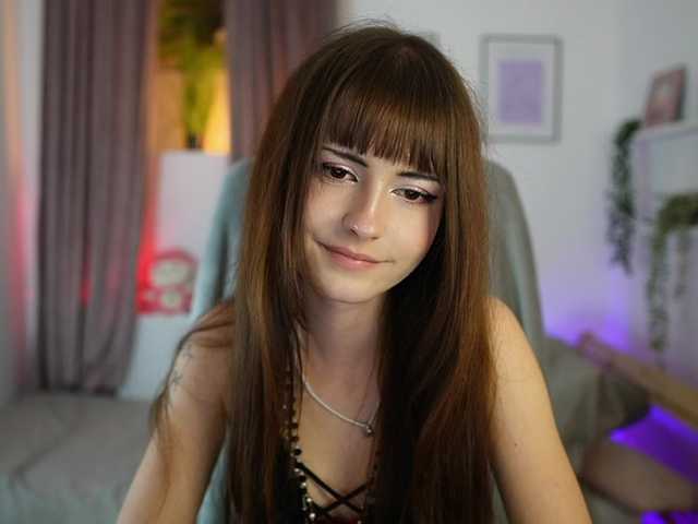 EllaYoung