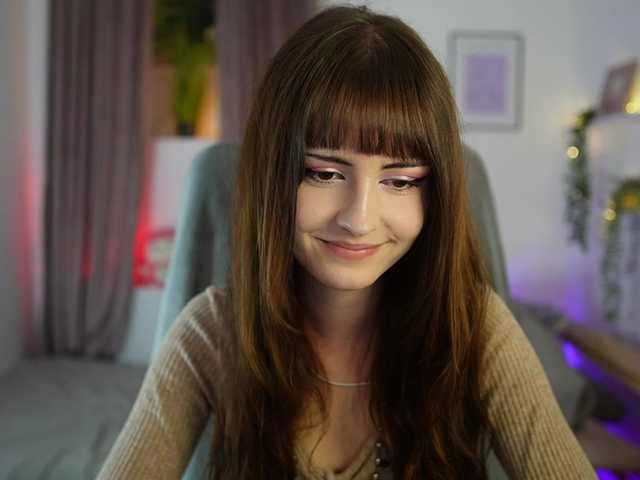EllaYoung