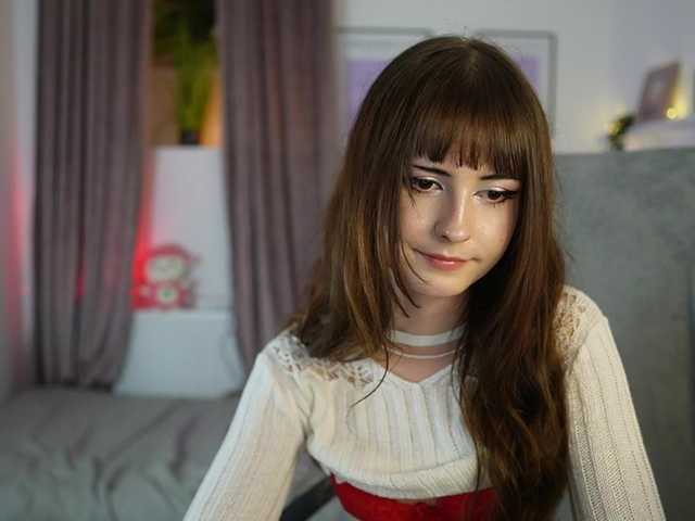 EllaYoung
