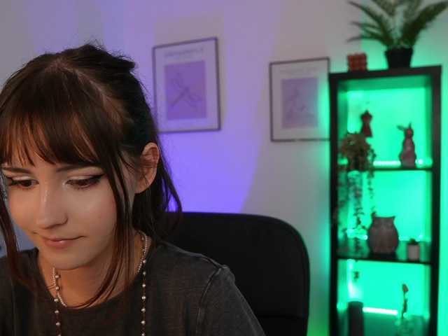 EllaYoung