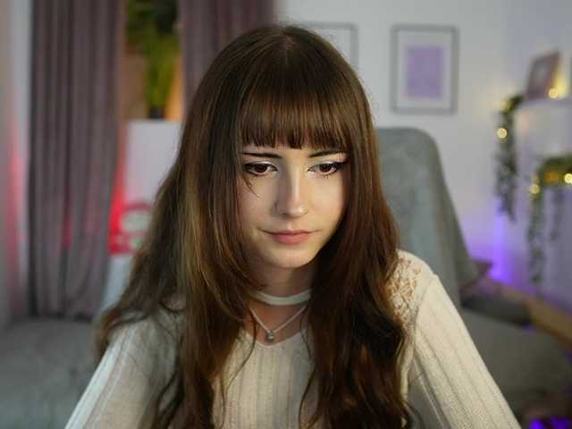 EllaYoung