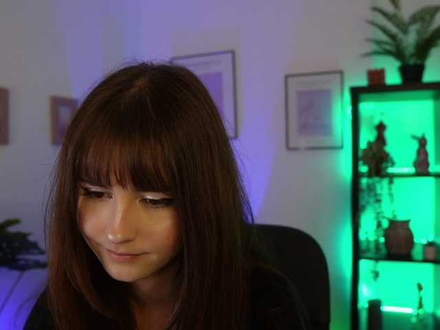EllaYoung