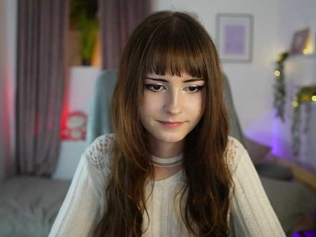 EllaYoung