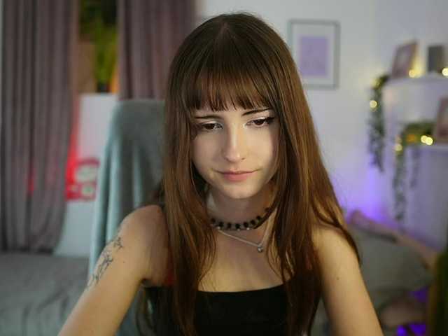 EllaYoung