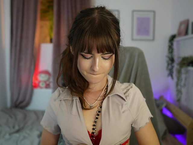 EllaYoung