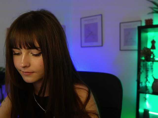 EllaYoung